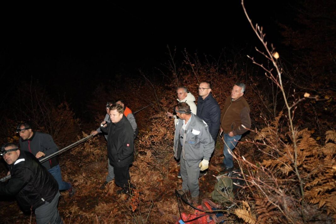 По 5 часа синоќа без струја Прилеп дури по полноќ доби струја